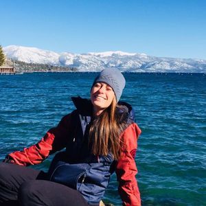 Meet your Posher, Dee